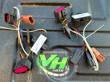 Cargar imagen en el visor de la galería, 09-18 Dodge Ram OEM Projector Headlight Adapters for Reflector Model Rams