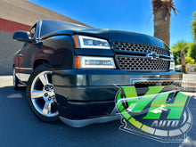 Cargar imagen en el visor de la galería, 03-06 LED Chevy Silverado Bowtie “Style 1” Emblem