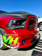 Load image into Gallery viewer, 09-18 Dodge Ram “R/T Style Switchback Sequential Clear Corner” Headlights