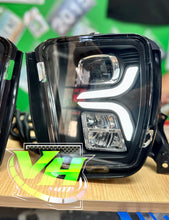 Cargar imagen en el visor de la galería, 13-18 Dodge Ram 1500 “Switchback Sequential Style 2” FULL LED DRL Fog Lamps