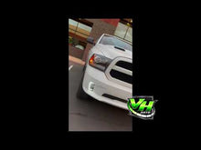 Cargar y reproducir el video en el visor de la galería, 13-18 Dodge Ram 1500 “C” FULL LED DRL Fog Lamps