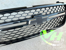 Load image into Gallery viewer, 03-06 Chevy Silverado Bowtie “Style 1” Emblem