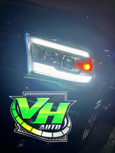 Cargar imagen en el visor de la galería, 09-18 Dodge Ram DUAL SEQUENTIAL LED Projector Headlights