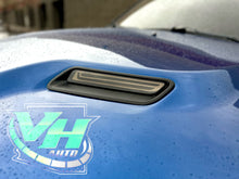 Cargar imagen en el visor de la galería, 09-18 Dodge Ram 1500 “Switchback Sequential LED HOOD VENT KIT”