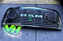 Cargar imagen en el visor de la galería, 10-18 Dodge Ram 2500/3500 HD  “Big Horn” Style Grill