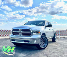 Cargar imagen en el visor de la galería, 09-18 Dodge Ram DUAL SEQUENTIAL LED Projector Headlights