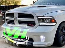 Cargar imagen en el visor de la galería, 09-18 Dodge Ram DUAL SEQUENTIAL LED Projector Headlights