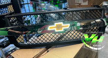 Load image into Gallery viewer, 99-02 LED Chevy Silverado / 00-06 Tahoe Suburban Bowtie “Style 1” Emblem