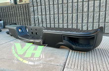 Cargar imagen en el visor de la galería, 09-18 Dodge Ram Rear Sport “Step” Bumper