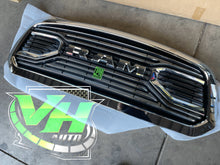 Cargar imagen en el visor de la galería, 13-18 Dodge Ram 1500 “Big Horn” Style Grill
