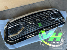Cargar imagen en el visor de la galería, 13-18 Dodge Ram 1500 “Big Horn” Style Grill