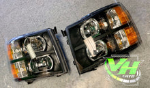 Load image into Gallery viewer, 07-13 Chevy Silverado Original Style Headlamps