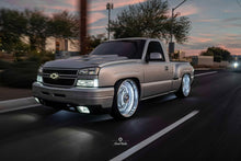 Cargar imagen en el visor de la galería, 03-06 LED Chevy Silverado Bowtie “Style 1” Emblem