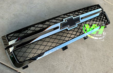 Cargar imagen en el visor de la galería, 07-13 Chevy Silverado Bowtie “Style 1” Emblem