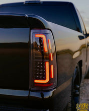 Cargar imagen en el visor de la galería, 1999-2006 Chevy Silverado GMC Sierra LED “Big C” Bar Tail Lamps
