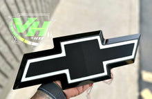 Cargar imagen en el visor de la galería, 07-13 LED Chevy Silverado Bowtie “Style 1” Emblem
