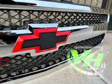 Cargar imagen en el visor de la galería, 07-13 Chevy Silverado Bowtie “Style 1” Emblem
