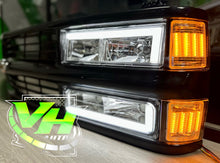 Cargar imagen en el visor de la galería, 94-98 Chevy Silverado Tahoe Blazer SEQUENTIAL SIGNAL Corner Lamp Kit
