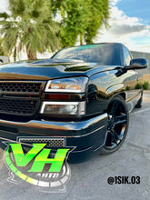 Cargar imagen en el visor de la galería, 2003 - 2006 Chevy Silverado LED DRL &quot;HD LTZ Switchback Sequential” Bar Headlamps
