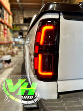 Cargar imagen en el visor de la galería, 1999-2006 Chevy Silverado GMC Sierra LED “Big C” Bar Tail Lamps
