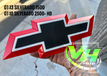 Cargar imagen en el visor de la galería, 07-13 LED Chevy Silverado Bowtie “Style 1” Emblem
