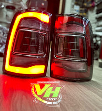 Cargar imagen en el visor de la galería, Dodge Ram 2009-2018 &quot;Switchback Sequential 5th Gen Style 3” Tail Lamps
