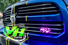 Cargar imagen en el visor de la galería, DODGE “RT” LED RGB Bluetooth Color Changing Emblem
