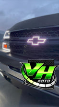 Cargar y reproducir el video en el visor de la galería, 03-06 Chevy Silverado Bluetooth Color Changing LED RGB Bowtie Emblem
