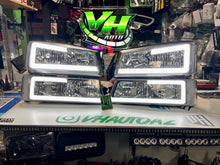 Cargar imagen en el visor de la galería, 2003 - 2006 Chevy Silverado LED DRL GEN 1 &quot;C&quot; Bar Headlamps
