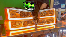 Cargar imagen en el visor de la galería, 03-06 Chevy Silverado &quot;Switchback Sequential L Bar&quot; Headlights
