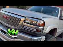 Cargar y reproducir el video en el visor de la galería, 99-06 GMC Sierra Yukon &quot;Gen 2 Big C Sequential&quot; Headlights
