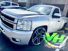 Cargar imagen en el visor de la galería, 07-13 Chevy Silverado Original Style Headlamps
