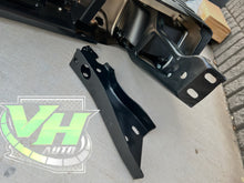 Cargar imagen en el visor de la galería, 99-06 Chevy Silverado GMC Sierra Rear “14+ Style Step” Bumper
