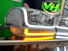 Load image into Gallery viewer, 99-06 GMC Sierra Yukon &quot;Double L Bar Switchback&quot; Headlights
