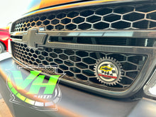 Cargar imagen en el visor de la galería, “Chevy Racing” Grill Badge
