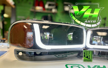 Cargar imagen en el visor de la galería, 99-06 GMC Sierra Yukon &quot;Switchback Sequential U Bar&quot; Headlights
