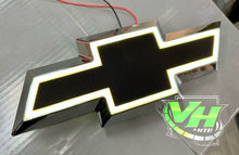 Cargar imagen en el visor de la galería, 07-13 LED Chevy Silverado Bowtie “Style 1” Emblem
