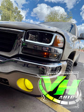 Cargar imagen en el visor de la galería, 99-06 GMC Sierra Yukon &quot;L Bar&quot; Headlights
