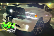 Cargar imagen en el visor de la galería, Dodge Ram LED Emblem
