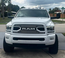 Cargar imagen en el visor de la galería, 10-18 Dodge Ram 2500/3500 HD  “Big Horn” Style Grill
