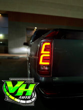 Cargar imagen en el visor de la galería, 1999-2006 Chevy Silverado GMC Sierra LED “Double C Bar” Tail Lamps
