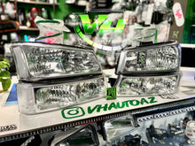 Cargar imagen en el visor de la galería, 2003 - 2006 Chevy Silverado Original Style Headlamps
