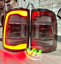 Cargar imagen en el visor de la galería, Dodge Ram 2009-2018 &quot;5th Gen Style 3” Tail Lamps
