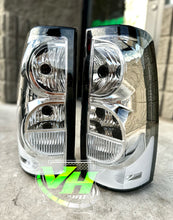 Cargar imagen en el visor de la galería, 2003-2006 Chevy Silverado “JDM Clear” Tail Lamps
