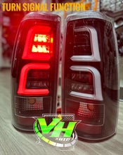 Cargar imagen en el visor de la galería, 1999-2006 Chevy Silverado GMC Sierra LED “Double C Bar” Tail Lamps
