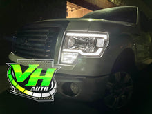 Cargar imagen en el visor de la galería, 09-14 Ford F150 “Dual Bar” Switchback Sequential Headlights
