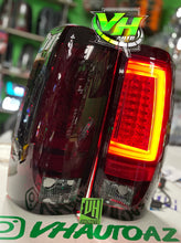 Cargar imagen en el visor de la galería, 1999-2006 Chevy Silverado GMC Sierra LED “C Bar” Tail Lamps
