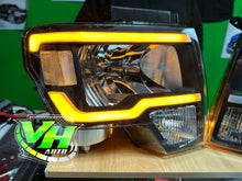 Cargar imagen en el visor de la galería, 09-14 Ford F150 “Dual Bar” Switchback Sequential Headlights
