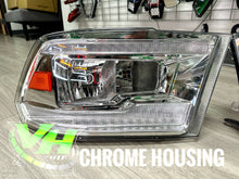 Cargar imagen en el visor de la galería, 09-18 Dodge Ram DUAL SEQUENTIAL LED Reflector Headlights
