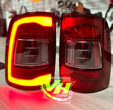 Cargar imagen en el visor de la galería, Dodge Ram 2009-2018 &quot;5th Gen Style 3” Tail Lamps
